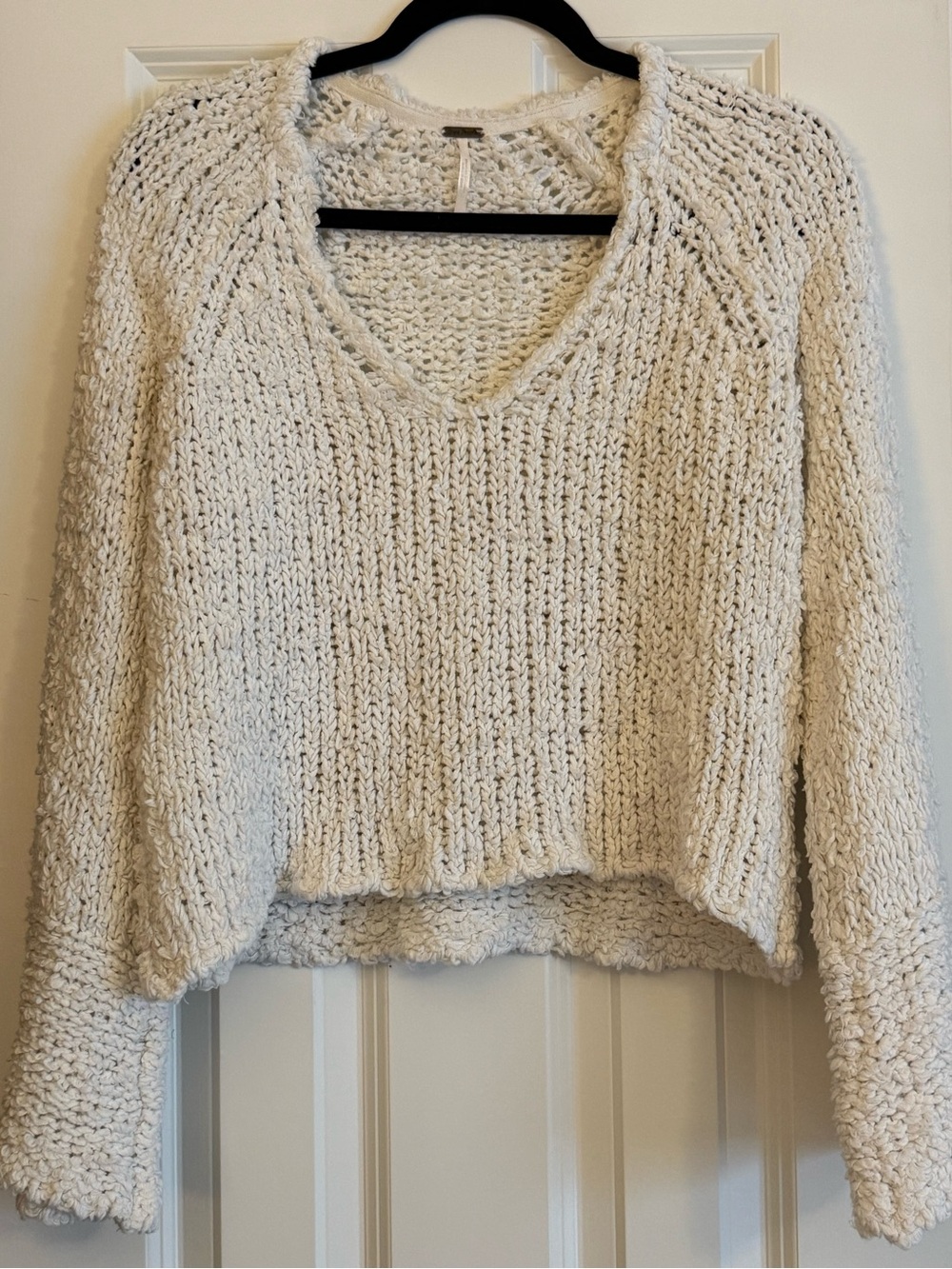 Free People Cream Chunky V-Neck Sweater